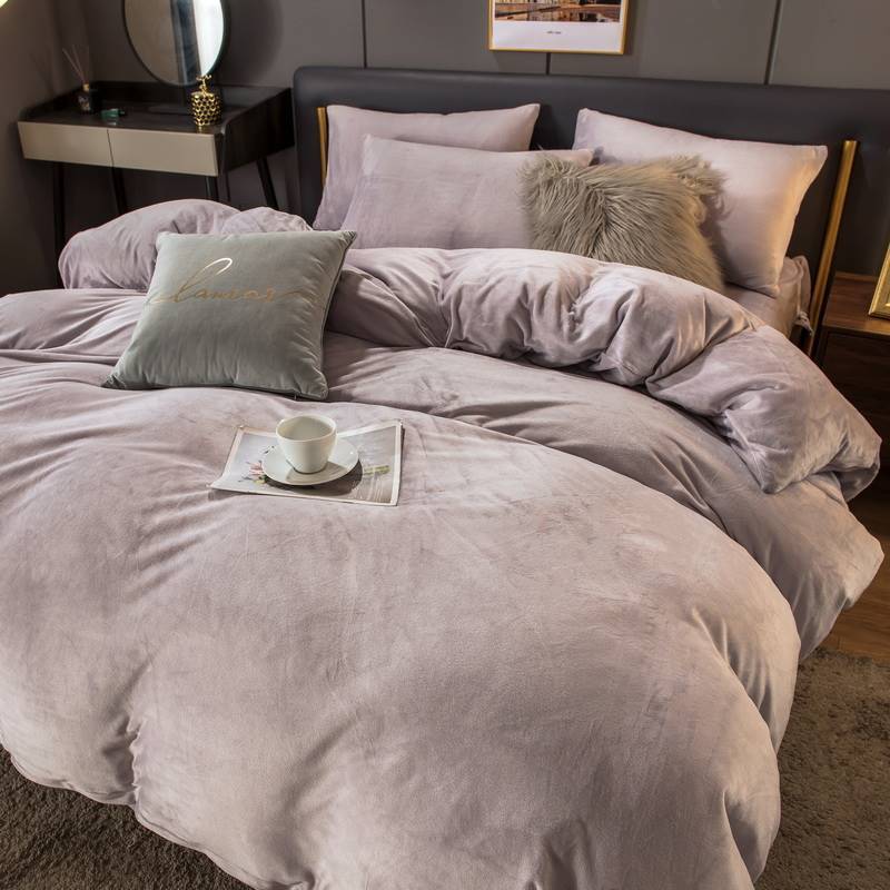 Double Bed Surface Plus Flange Flannel Product Three Thick Bed Sets